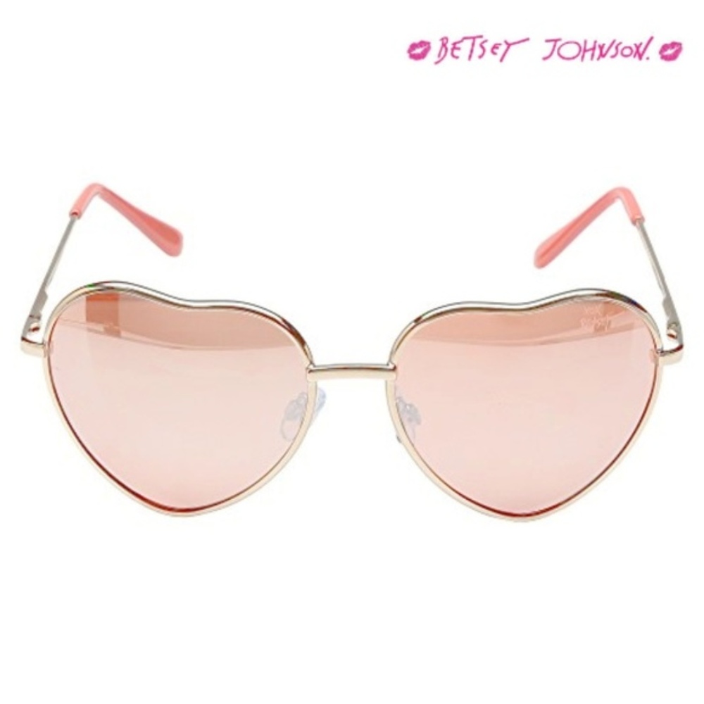 Betsey Johnson ~ Rosey Hearts Sunglasses - Picture 2 of 6